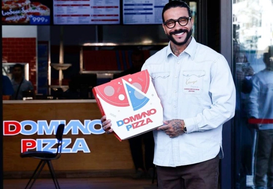 Тимати купил сеть Domino`s Pizza в России и убрал из названия одну букву | Новости компании