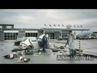 ����������� "Border Crossing", �����: SportChek, ���������: Bos Advertising